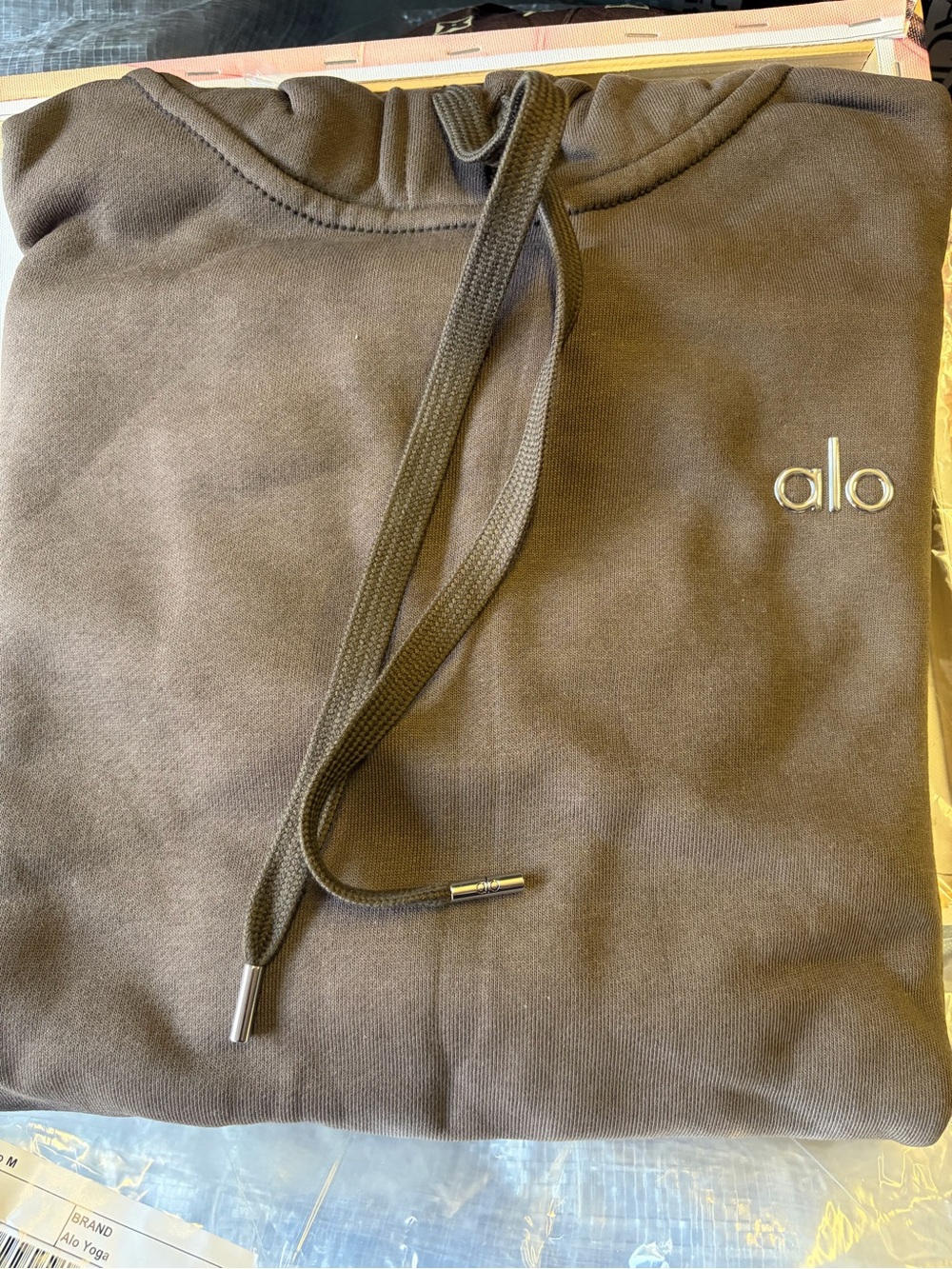 ALO Yoga Chocolate Brown Cropped Hoodie S - Picture 4 of 4
